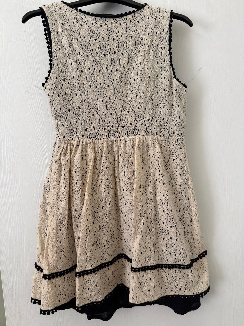 🌻5/$16🌻Girls Lace Overlay Sleeveless Dress with Black Trim - Picture 4 of 4